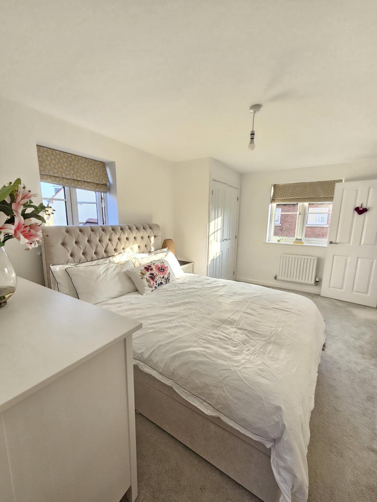 Bicester Kingsmere Accommodation With Ensuite Ngoại thất bức ảnh