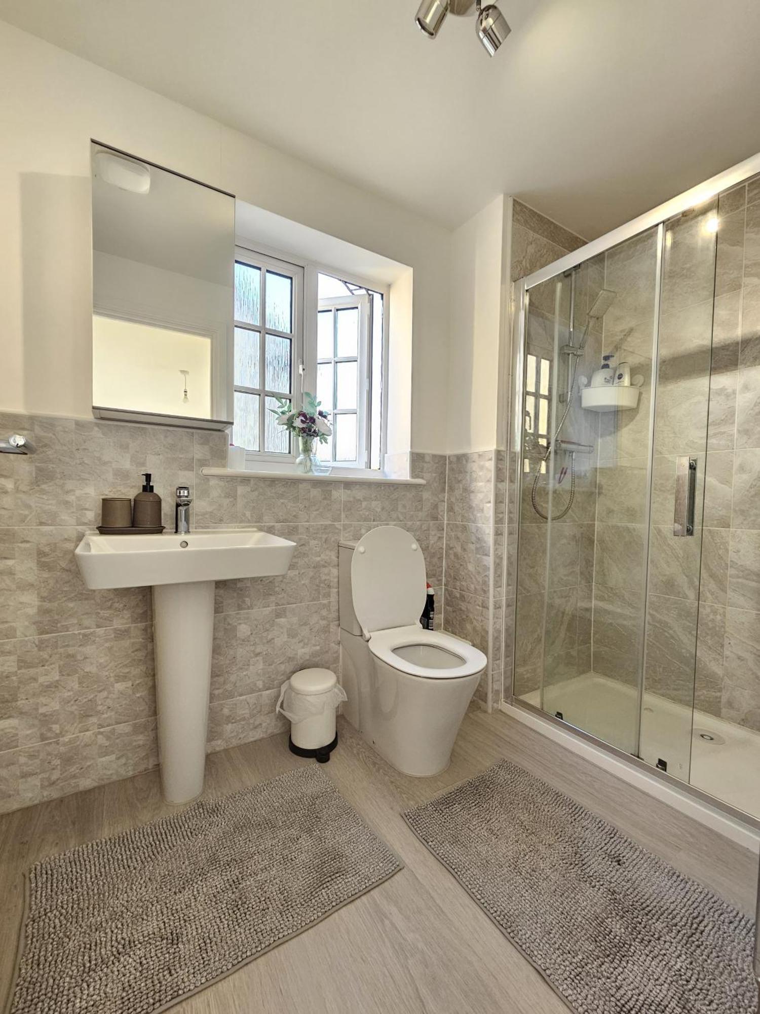 Bicester Kingsmere Accommodation With Ensuite Ngoại thất bức ảnh